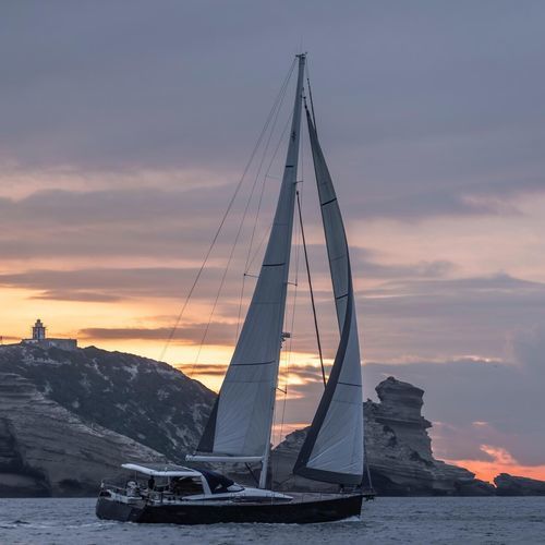 Segelyacht für Kreuzfahrten - JEANNEAU YACHTS 65 - Jeanneau - Sailboats - 3 Kabinen / 4 Kabinen / 5 Kabinen