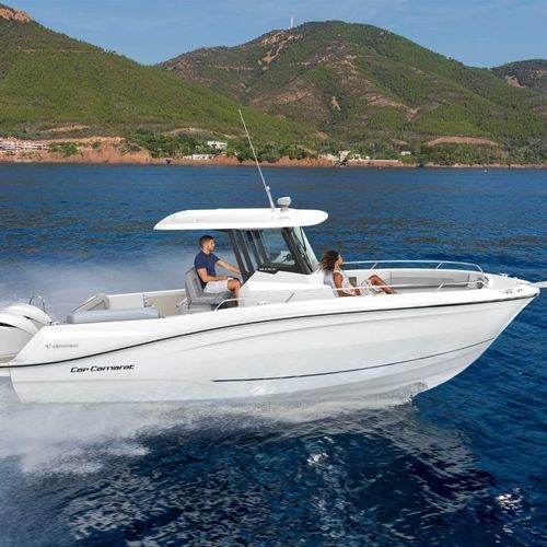 Außenborder-Konsolenboot - CAP CAMARAT 9.0 CC SERIE2 - Jeanneau - Motorboats - zweimotorig / mit Mittelkonsole / Sportfischer