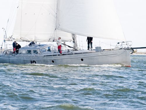 Segelyacht für Fahrten- und Regattasegeln - BESTEVAER 53ST BESTEVAER II - KM Yachtbuilders - 2 Kabinen / mit offenem Heck / Aluminium