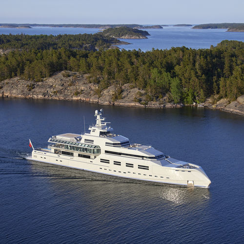 Megayacht für Kreuzfahrten - NORN - Lurssen Yachts - Raised Pilothouse / mit Helikopterdeck