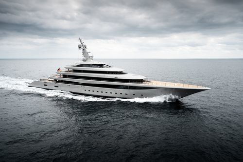 Megayacht für Kreuzfahrten - Nixie - Lurssen Yachts - Raised Pilothouse
