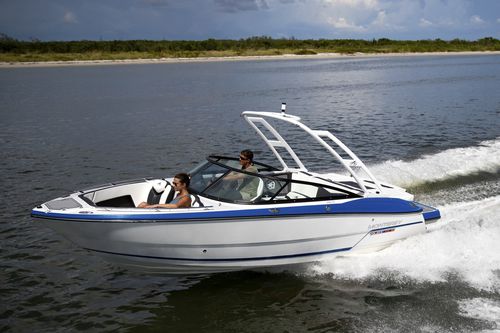 Innenborder-Runabout - 218SS - Monterey Boats - mit Doppelkonsole / Bowrider / Open