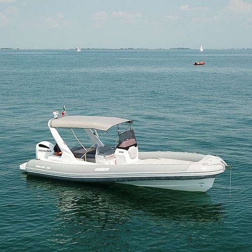 Außenborder-Schlauchboot - Soleil 26 - Nautica Salpa - halbstarr / mit Mittelkonsole / Open