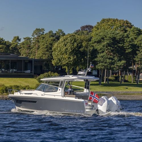 Außenborder-Konsolenboot - T9 - Nimbus - Diesel / zweimotorig / mit Mittelkonsole