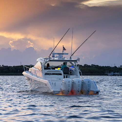 Express-Cruiser / Außenborder - OS 405 - Pursuit Boats - dreimotorig / Hardtop / Sportfischer