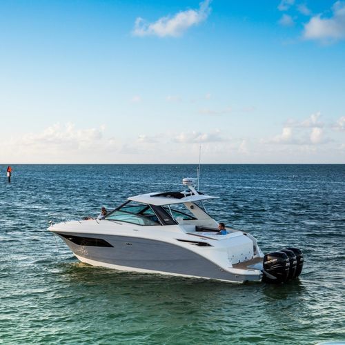 Express-Cruiser / Außenborder - SUNDANCER 320 OB - Sea Ray - dreimotorig / Softtop / für Kreuzfahrten