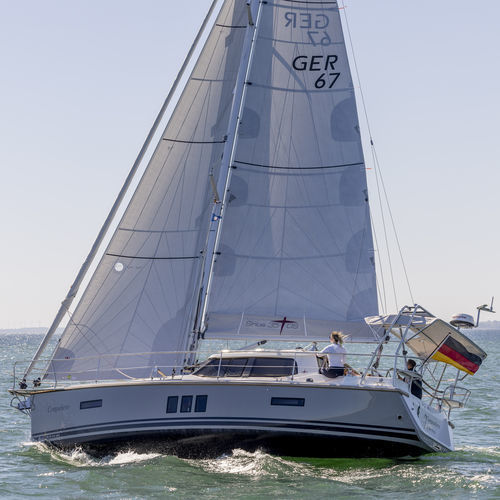 Segelboot für Kreuzfahrten - 35DS - Sirius Werft GmbH - 3 Kabinen / 2 Kabinen / 4 Kojen