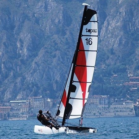 Freizeit-Sportkatamaran - TOPAZ 16 - Topper - für Schulen / Zweihand / mit Doppeltrapez