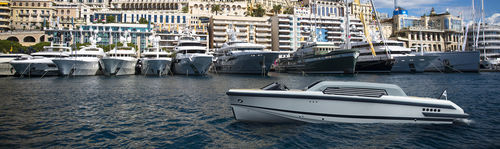 Innenborder-Runabout - Luxury  - Windy - mit Doppelkonsole / Open / mit Kabine