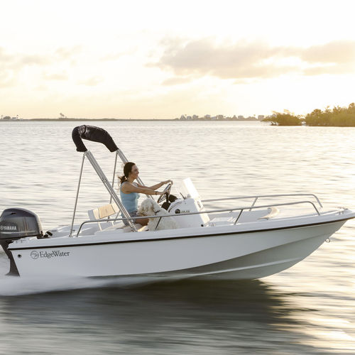 Außenborder-Konsolenboot - 158 CS - EdgeWater Power Boats - mit Mittelkonsole / max. 6 Personen / Sonnendeck