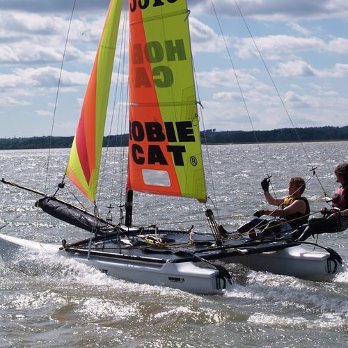 Freizeit-Sportkatamaran - Hobie Cat USA - Zweihand / mit einfachem Trapez / Glasfaser
