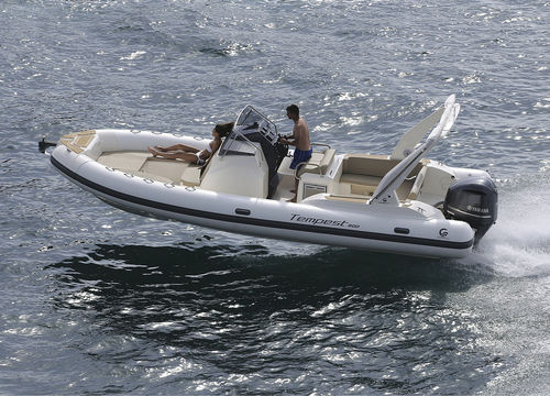 Außenborder-Schlauchboot - TEMPEST 800  - Capelli - halbstarr / mit Mittelkonsole / Open