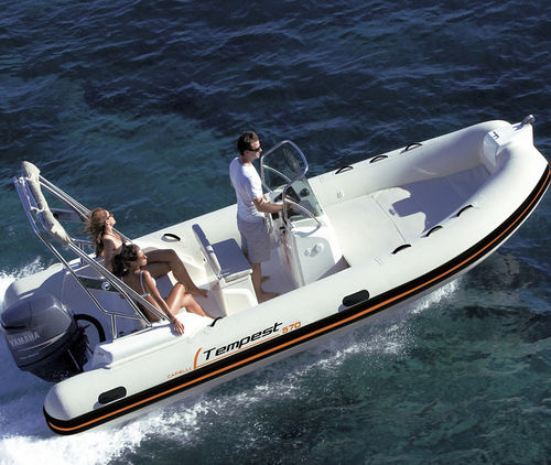 Außenborder-Schlauchboot - TEMPEST 570 EASY  - Capelli - halbstarr / mit Mittelkonsole / Open