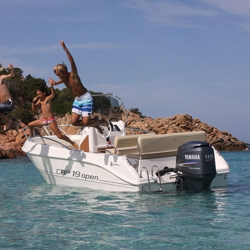 Außenborder-Konsolenboot - CAP 19  - Capelli - mit Mittelkonsole / Wasserski / max. 7 Personen
