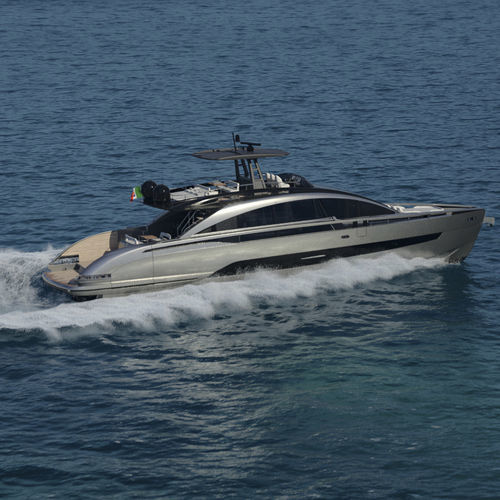 Motoryacht für Kreuzfahrten - GTX80 - Pershing - Flybridge / IPS / 3 Kabinen