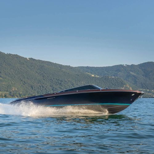 Express-Cruiser / Innenborder - Aquariva Special - Riva - Open / mit Doppelkonsole / für Kreuzfahrten