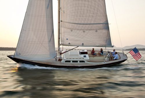 Segelboot für Kreuzfahrten - M42 - Morris Yachts - 1 Kabine / mit Carbonmast