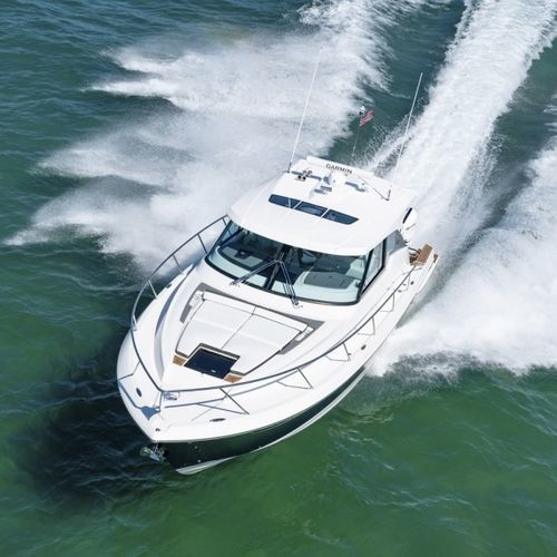 Express-Cruiser / Außenborder - 43LE - Tiara Yachts - zweimotorig / Hardtop / Sport