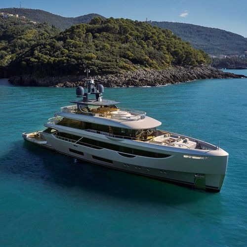 Superyacht für Kreuzfahrten - OASIS 40M - Benetti - mit Steuerhaus / 5 Kabinen