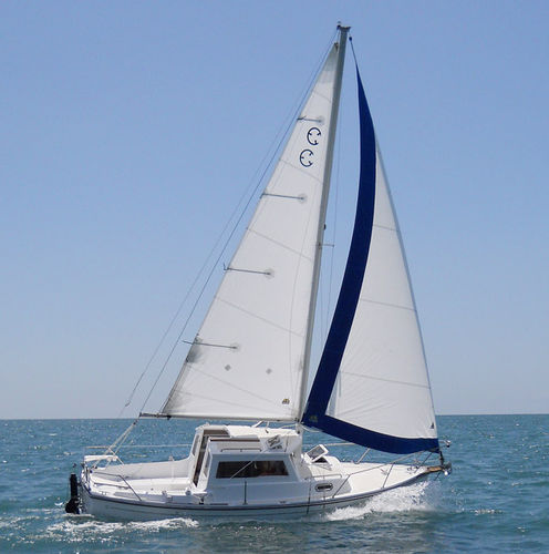 Küstenfahrten-Segelboot - CP 23 PILOTHOUSE  - Com-Pac Yachts - transportierbar