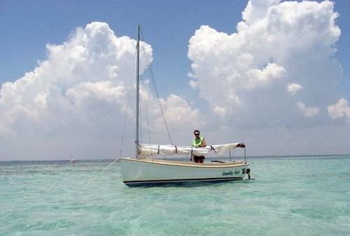 Traditionelles Segelboot - PICNIC CAT - Com-Pac Yachts - Catboat
