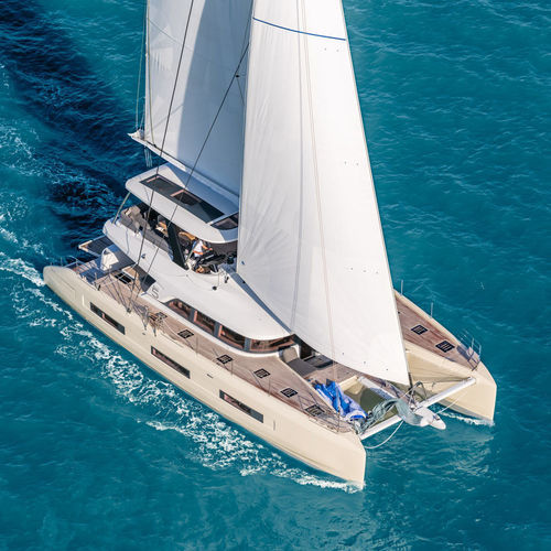 Katamaran-Segelyacht - SIXTY 5 - Lagoon - für Kreuzfahrten / Hochseefahrten / 4 Kabinen