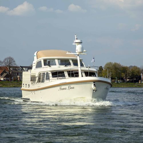 Express-Cruiser / Innenborder - 450 AC Variotop - Linssen Yachts B.V. - Diesel / zweimotorig / mit geschlossener Flybridge
