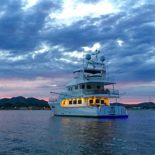 Motoryacht für Kreuzfahrten - 68 - Nordhavn - Trawler / Flybridge / Raised Pilothouse