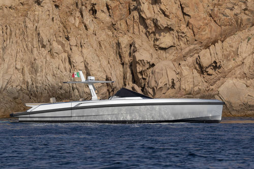 Zweimotoriger Yachttender - 48  - Wally - mit Mittelkonsole / Open / IPS