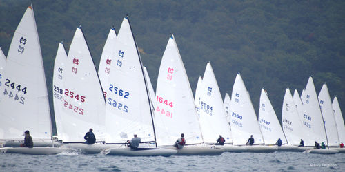 Regatta-Kielboot-Segelboot - MC SCOW. - Melges - One-Design / Catboat / transportierbar