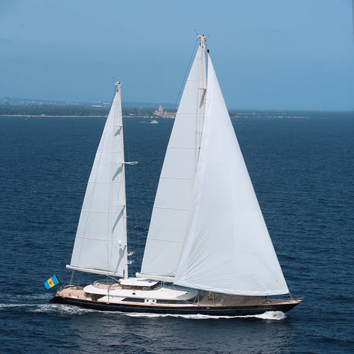 Segel-Superyacht / für Kreuzfahrten - CAOZ 14 - Perini Navi - 5 Kabinen / mit Decksalon / Aluminium
