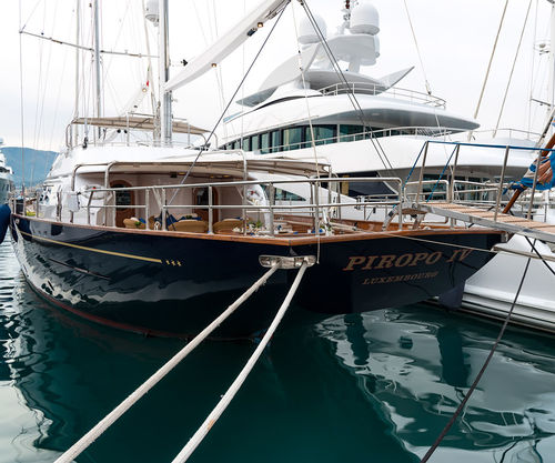 Segel-Superyacht / für Kreuzfahrten - PIROPO IV - Perini Navi - mit Steuerhaus / Aluminium / Ketch