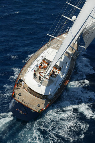 Segel-Superyacht / für Kreuzfahrten - BURRASCA - Perini Navi - Flybridge / Aluminium / Ketch