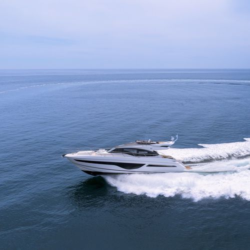 Motoryacht für Kreuzfahrten - S65 - Princess - Flybridge / mit Decksalon / 4 Kabinen