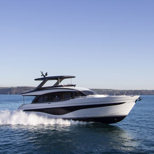 Motoryacht für Kreuzfahrten - Y72 - Princess - Flybridge / 4 Kabinen / 8 Kojen
