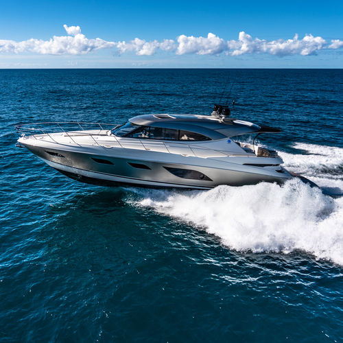 Sport-Motoryacht - 6000 - Riviera - Offshore / Hardtop / IPS
