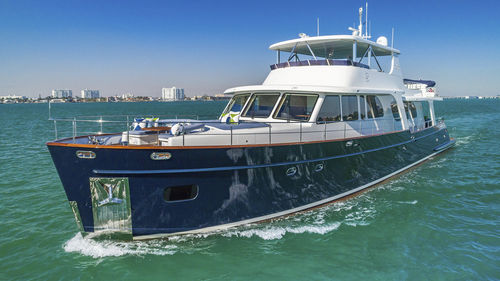 Superyacht für Kreuzfahrten - 107 - Vicem Yachts - Downeast / klassisch / Flybridge