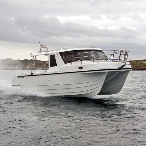 Express-Cruiser / Katamaran - 9000 Kingfisher Express - LeisureCat - Innenborder / Diesel / zweimotorig