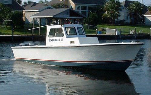 Patrouillenboot - 31' Enforcer - Newton Boats - Außenborder / PVC