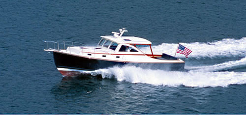 Express-Cruiser / Innenborder - 32 - Ellis Boat - Diesel / Lobster