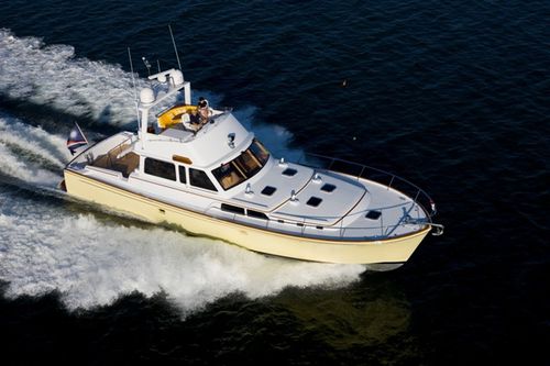 Motoryacht für Kreuzfahrten - MAD MAX/DOUG ZURN - Lyman Morse - Flybridge / Softtop / 2 Kabinen