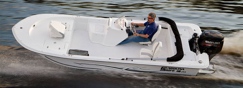 Bay-Boat / Außenborder - 18 JVX SC - Carolina Skiff - mit Seitenkonsole / Sportfischer / max. 7 Personen