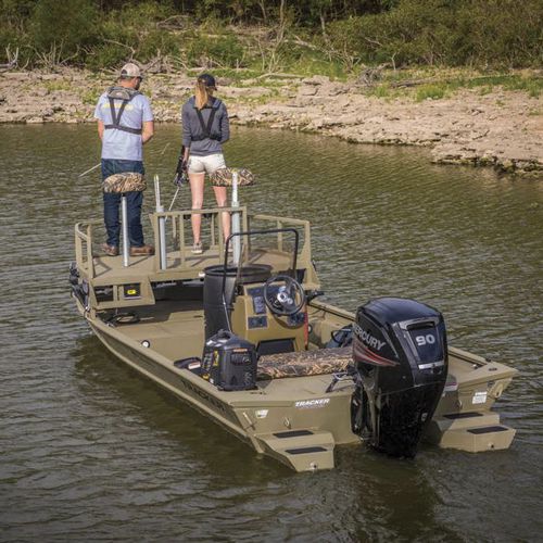 Jon-Boat / Außenborder - GRIZZLY® 1860 CC Sportsman - Tracker - mit Mittelkonsole / Sportfischer / Aluminium