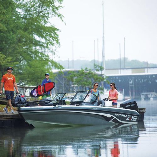 Bass-Boat / Außenborder - ZV19 Sport - Nitro - mit Doppelkonsole / Sportfischer / max. 6 Personen