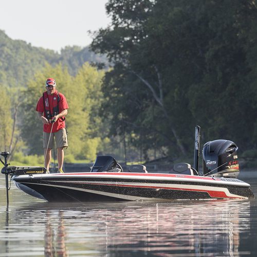 Bass-Boat / Außenborder - ZX225 - Skeeter - mit Doppelkonsole / Sportfischer