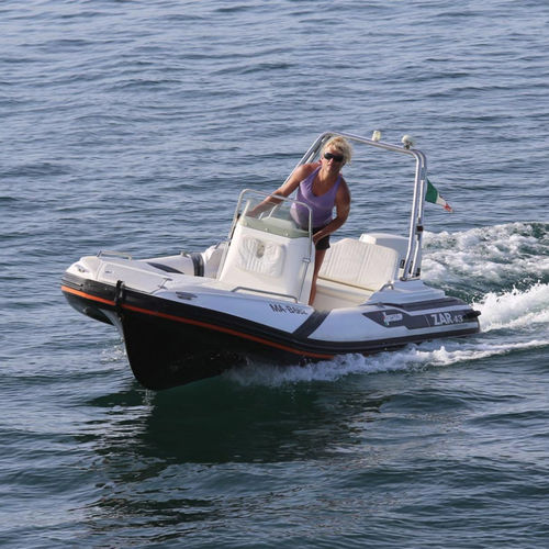 Außenborder-Schlauchboot - 43 - Zar Formenti - halbstarr / Open / mit Mittelkonsole