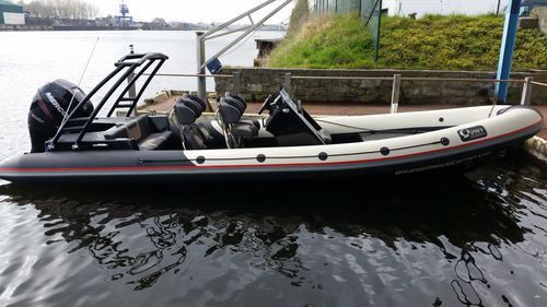 Außenborder-Schlauchboot - ViperMax Leisure - Osprey - zweimotorig / RIB / mit Mittelkonsole