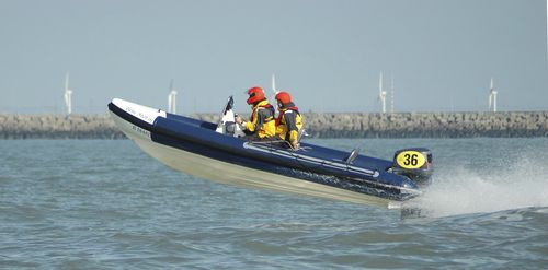 Außenborder-Schlauchboot - Eagle - Osprey - halbstarr / Open / mit Jockey-Konsole