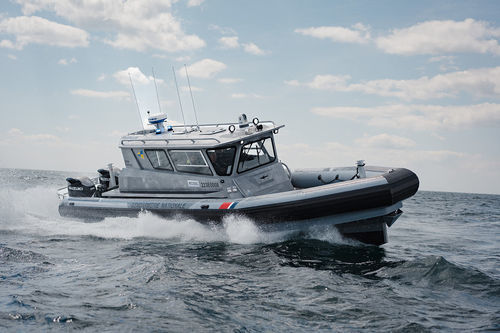 Patrouillenboot Berufsschiff - 1200 RAFALE - Sillinger - Hafenservice-Boot / Innenborder / Außenborder