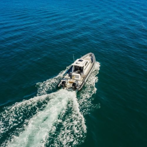 Außenborder-Schlauchboot - 380 TARGA - Protector - zweimotorig / halbstarr / Hardtop